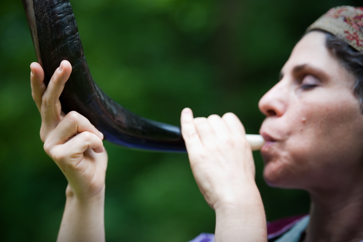 Breath of Light: A Meditation on Blowing of the Shofar