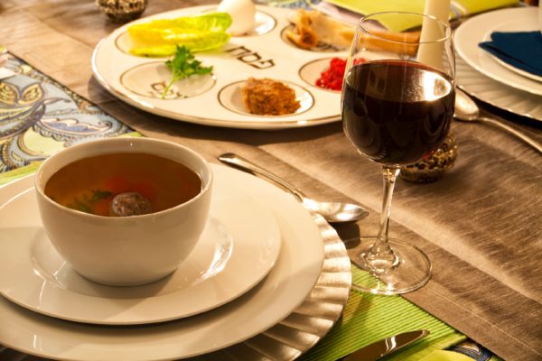 Passover-Table-_istock