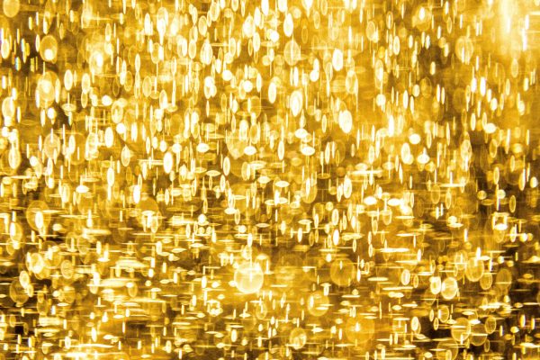 sparkly gold lights